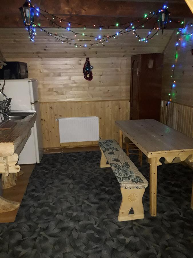 Sadyba Ellada Jaremcze Zewnętrze zdjęcie